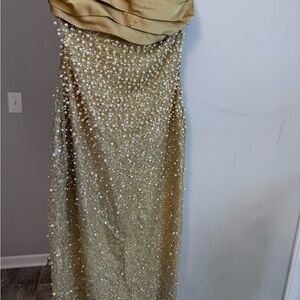 Elegant Gold Evening Gown